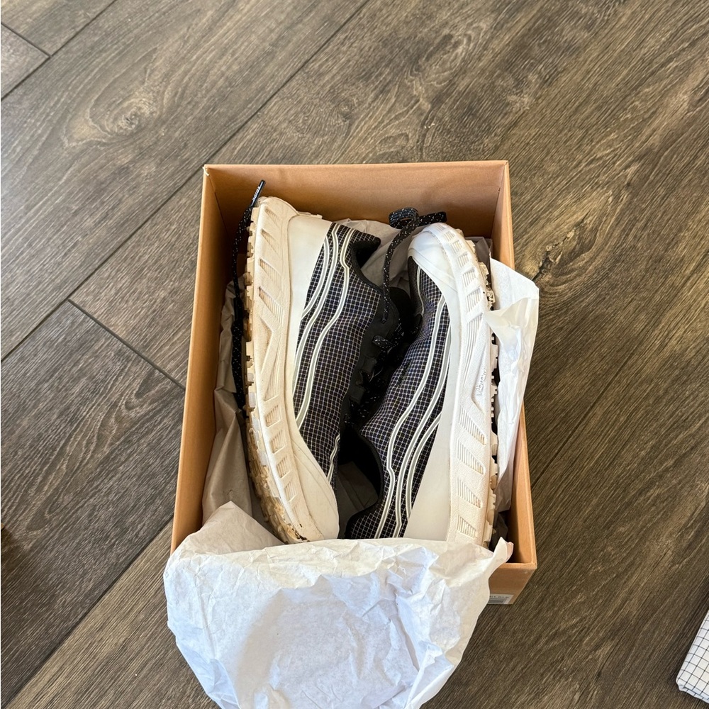 Women’s norda 002